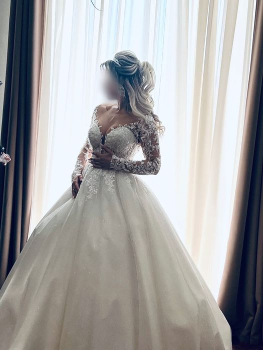 Vând Rochie de mireasa, Vladiyan Royal