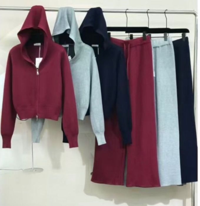 Италиански Плетен сет пух ватиран жилетка панталон