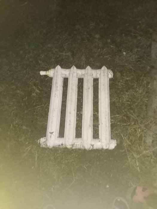 Батарея 59 секций чугунные