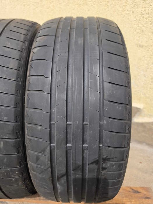 2 бр. летни гуми 225/40/19 Bridgestone MO DOT 3921 4 mm