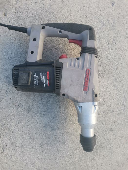 Перфоратор Crown