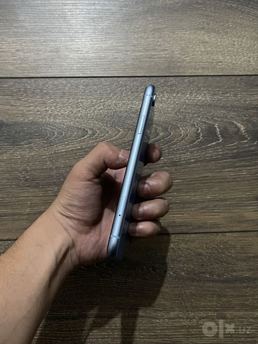 iPhone Xr Blue 128gb ideal