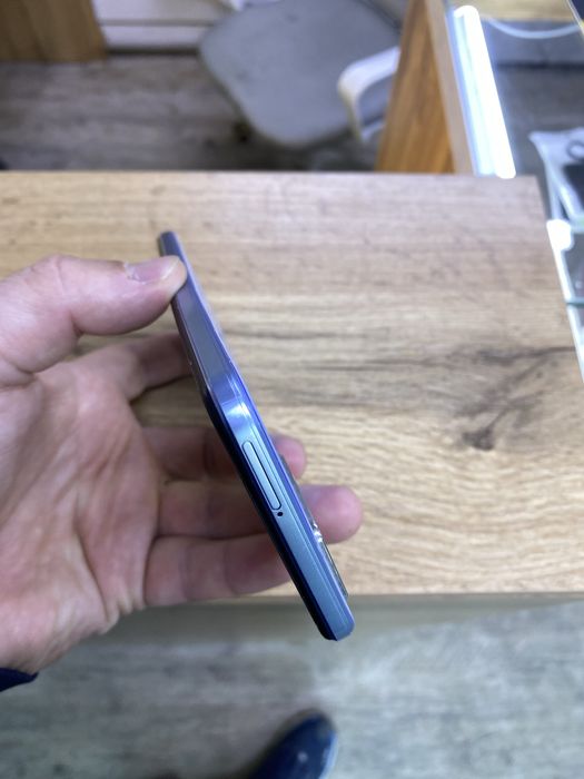 Продается Vivo Y33s  128 Gb