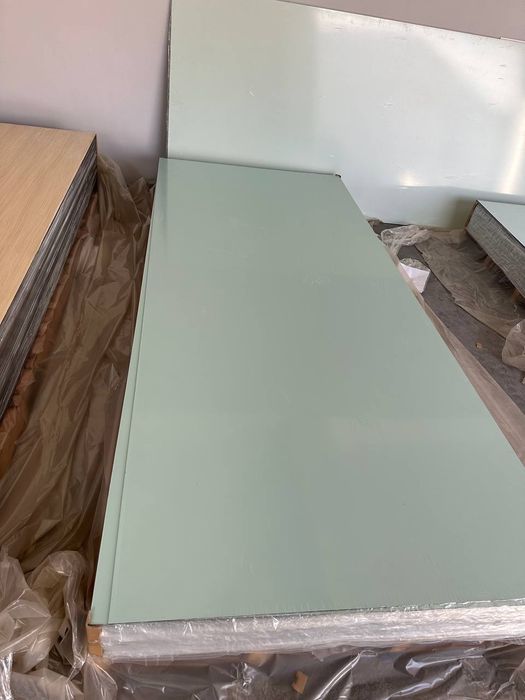 Продаются hpl панели