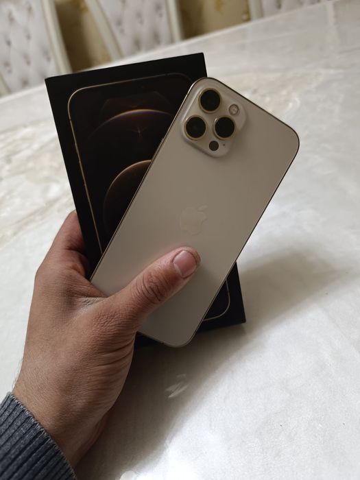 Iphome 12 pro max ideal