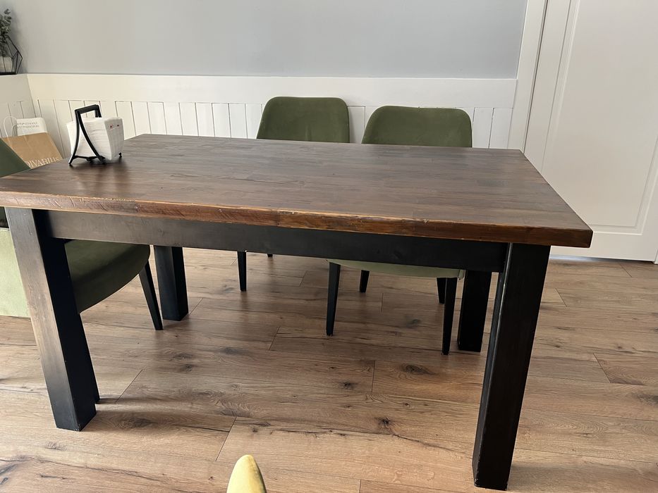 Стол из дерева (сосна или пихта)