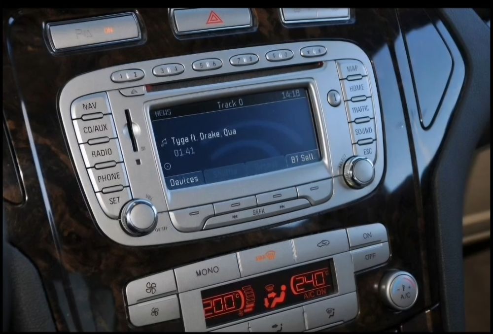 FORD Mondeo 2010 — imagine 4