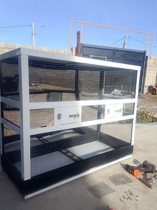 Клетка для папугаев