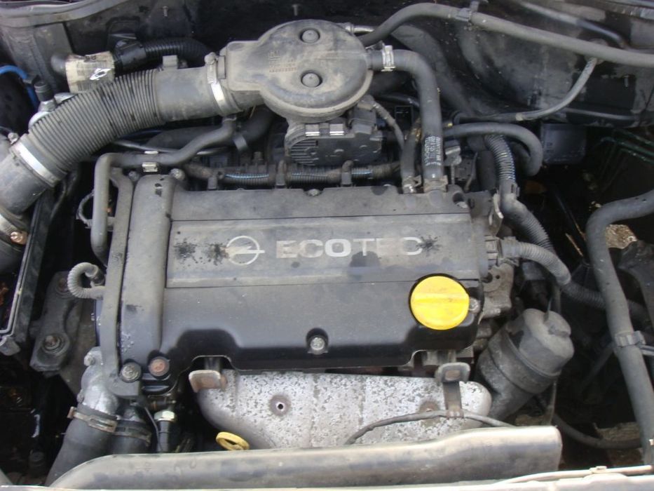 CUTIE VITEZE MANUALA 1.0 B OPEL CORSA C