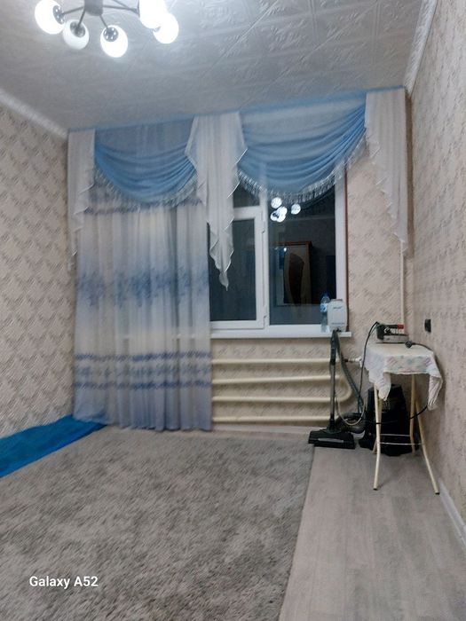 Ikki xonali kvartira sotiladi.