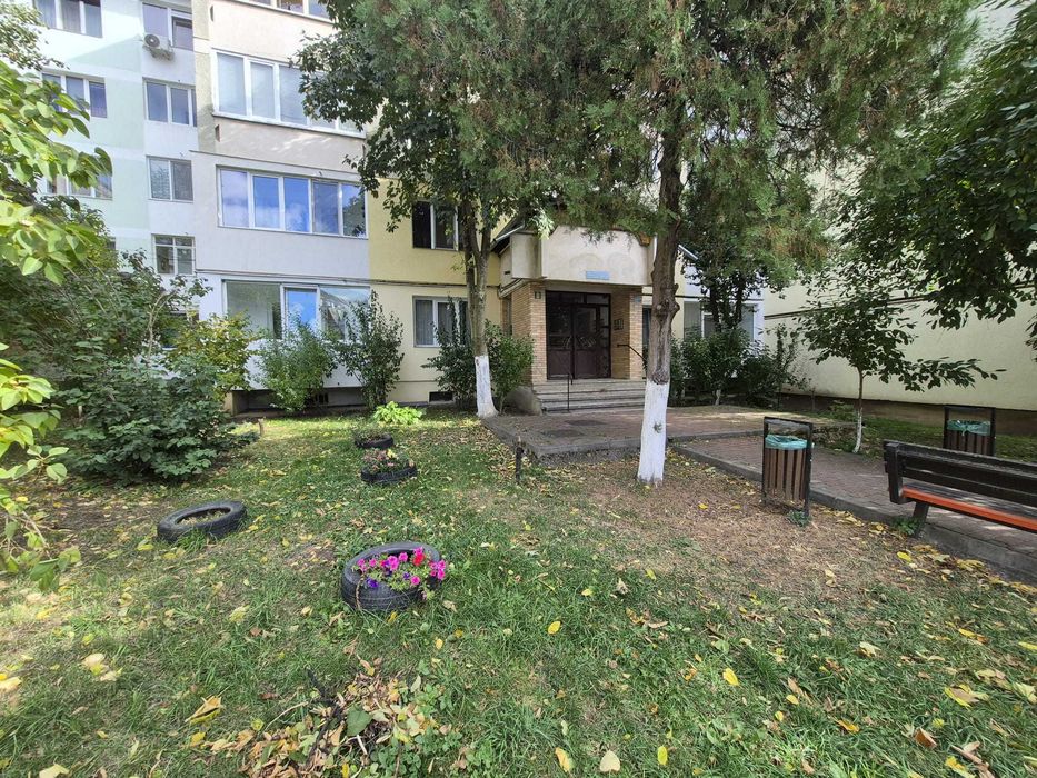 închiriez apartament piatra neamt