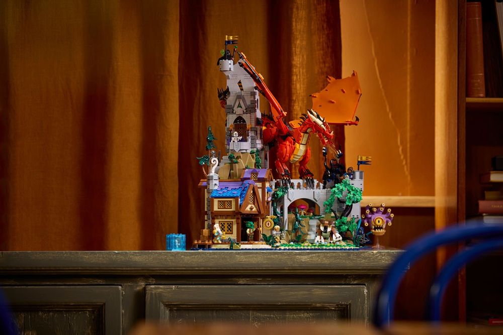 Lego 21348 Dungeons & Dragons Разказът на Червения дракон Lego ideas