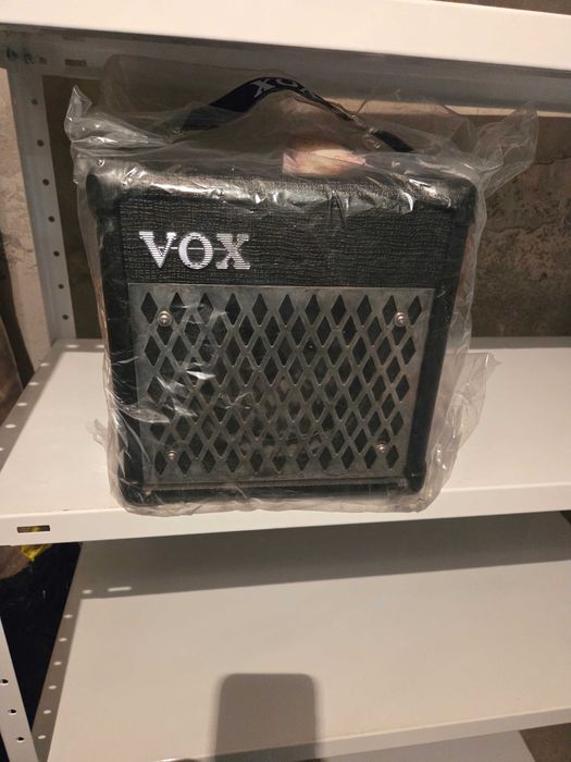 Китара Ibanez Gio в комплект с Кубе за китара VOX Mini5 Rhythm и Калъф за електрическа китара   Ibanez IGB541-NB Navy Blue