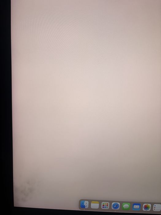 iMac 27” Retina 5K 2020 / i5 3.3GHz / Radeon Pro 5300 4GB / 512GB SSD / Windows 11