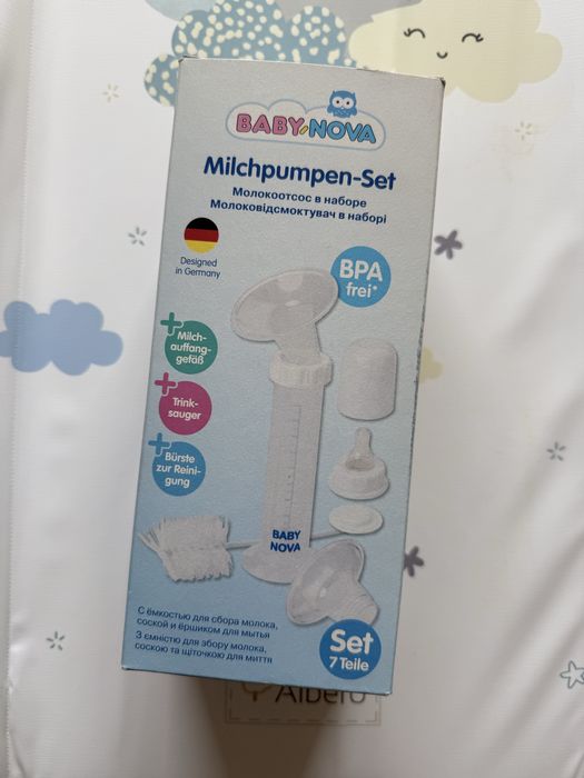 Pompa de san manuala cu piston