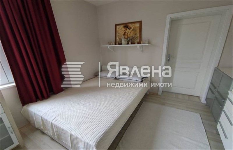 Продава се Четиристаен апартамент в Варна, ВИНС - 147 кв.м за 1939 €/кв.м - Снимка #6
