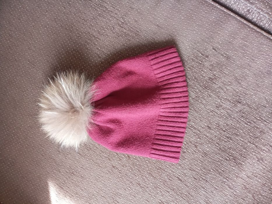 Шапки женские теплые