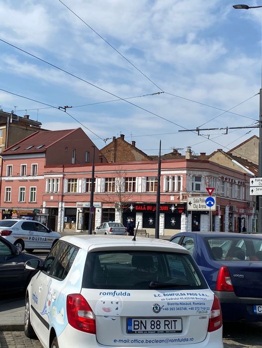 Inchiriez cladire in zona garii