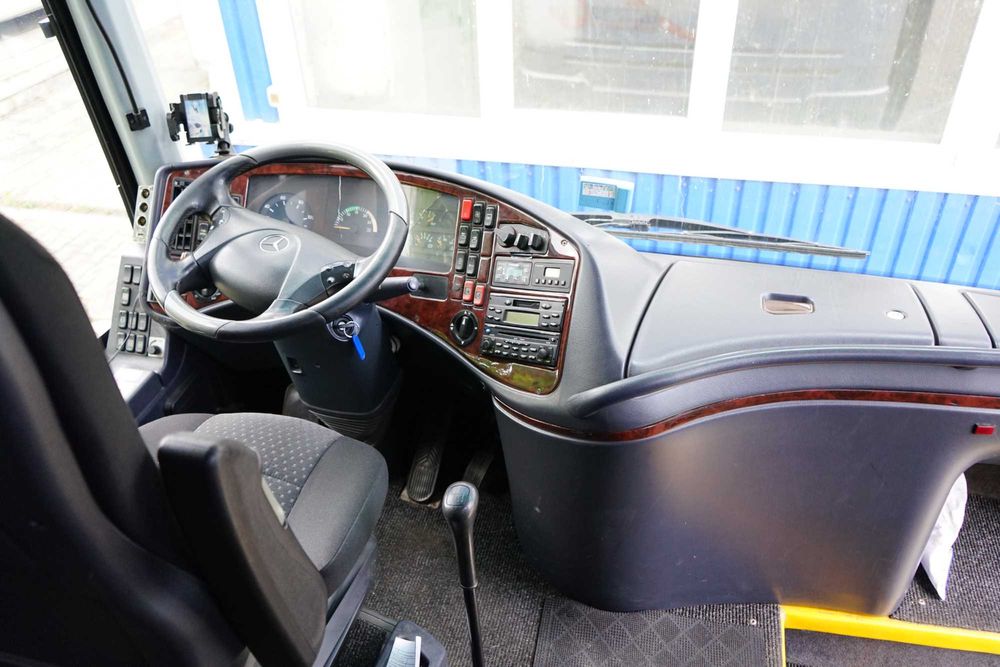 3 Autobuze Man Lions Coach 2008, 2006, 2006