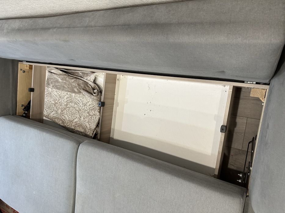 Продам диван раскладывающийся