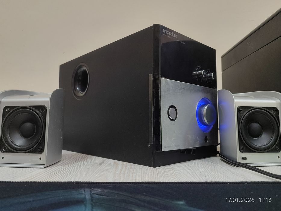 Microlab m880 sotiladi