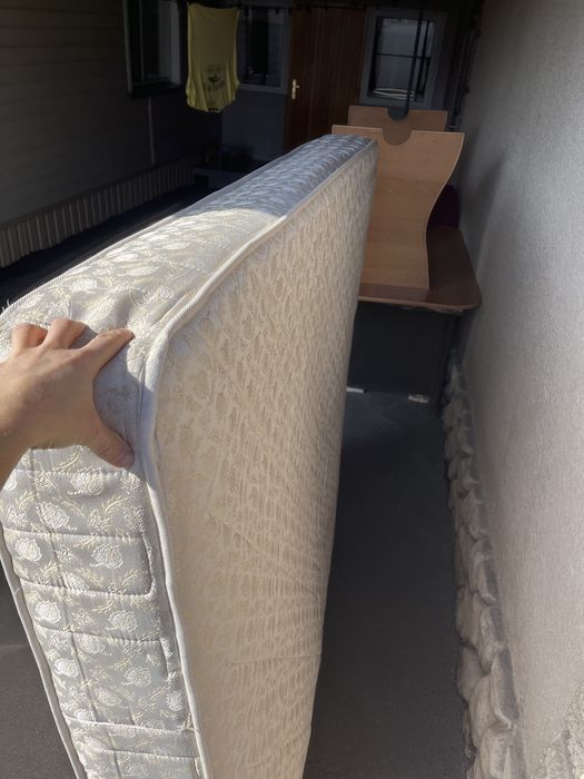 Матрас б/у 190*150 самовывоз