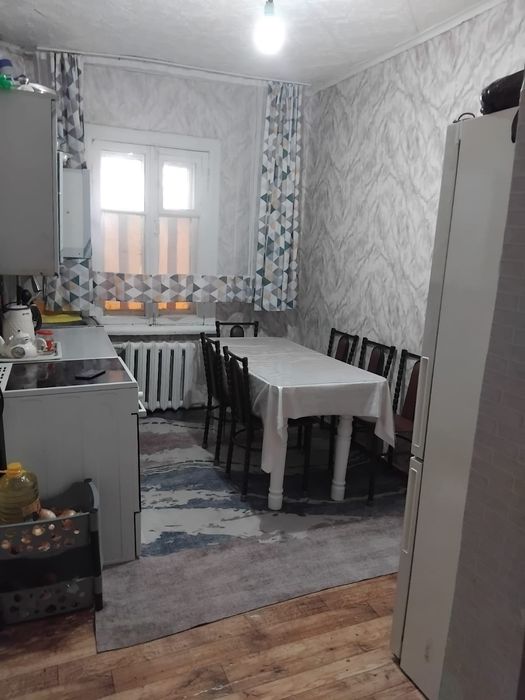 Продам квартиру в деревянном доме