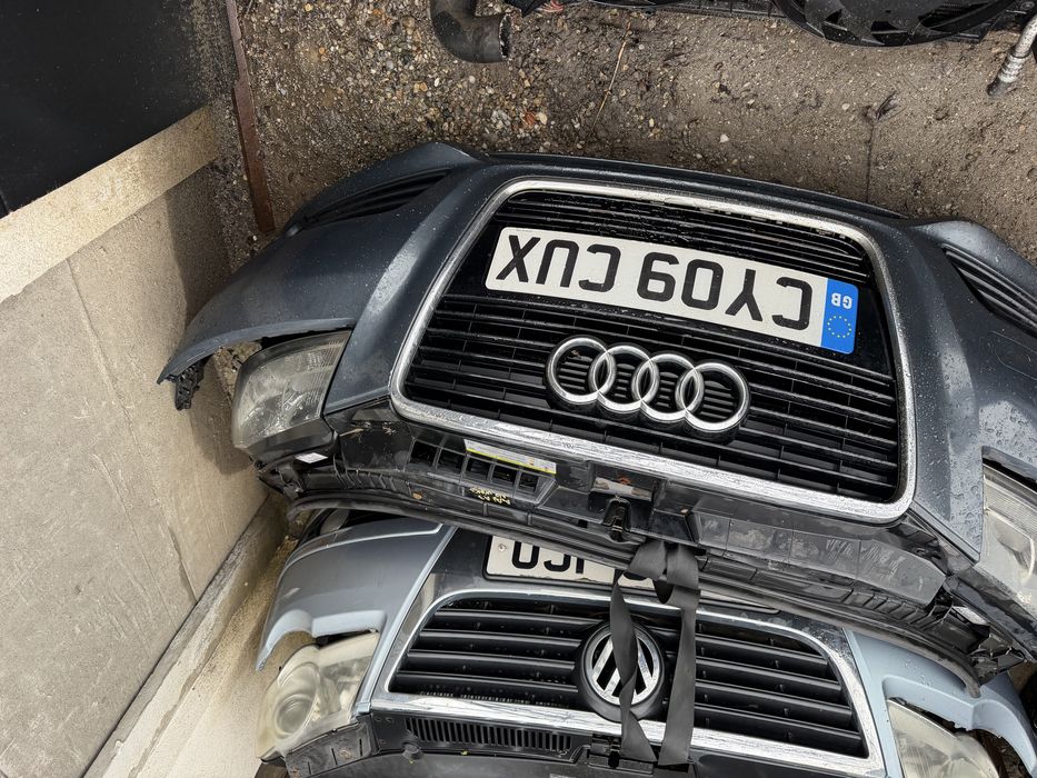 Bara fata trager radiatoare faruri Audi A3 8P Facelift