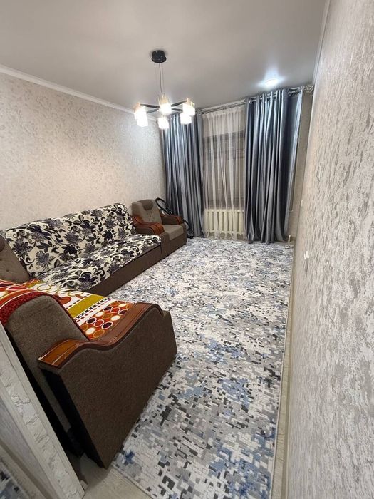 Shayx bozorcha tomonda 3 xonali uy sotiladi