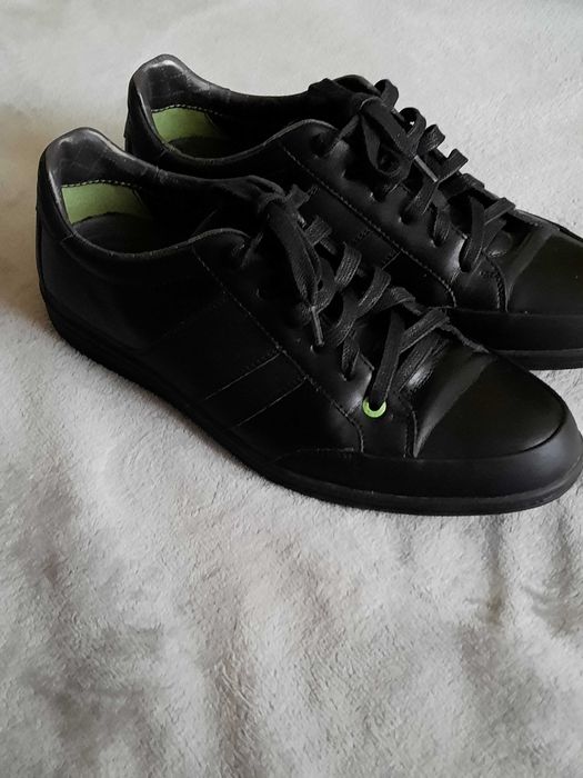 Papuci Hugo Boss piele