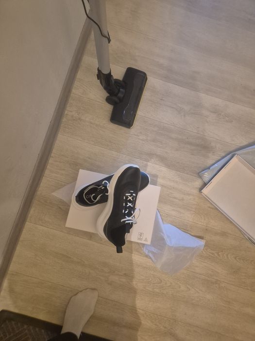 Продам новый обувь Calvin Klein келвен клайн