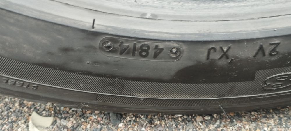 комплект шин Triangle 235/45 R17 97v