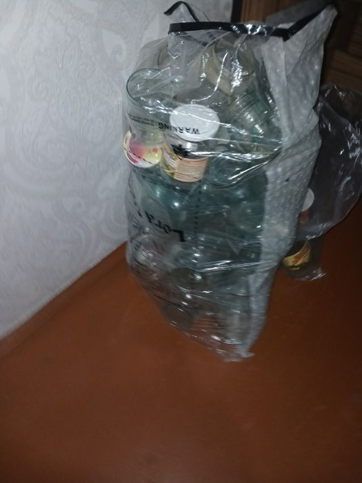 Продам банки разнои емкости