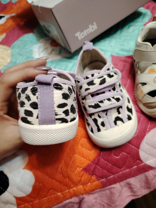 Макасины, сандали