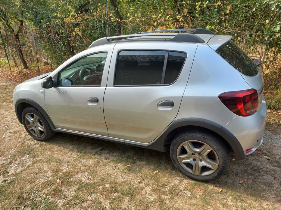 Sandero Stepway 2020 .  8000€ Pitesti