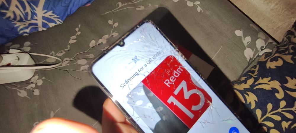 Redmi 13C разбитый экран
