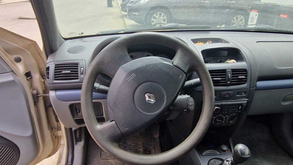 Autoturism Renault Symbol