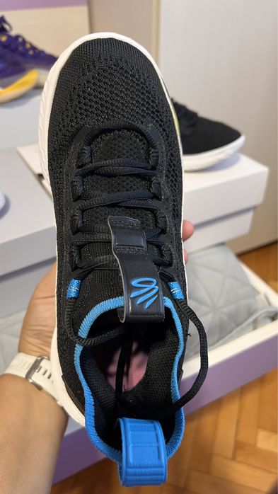 Adidas basketball Under Armour Kurry, 40