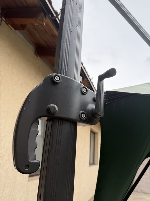 umbrela curte rotativa 2Metri