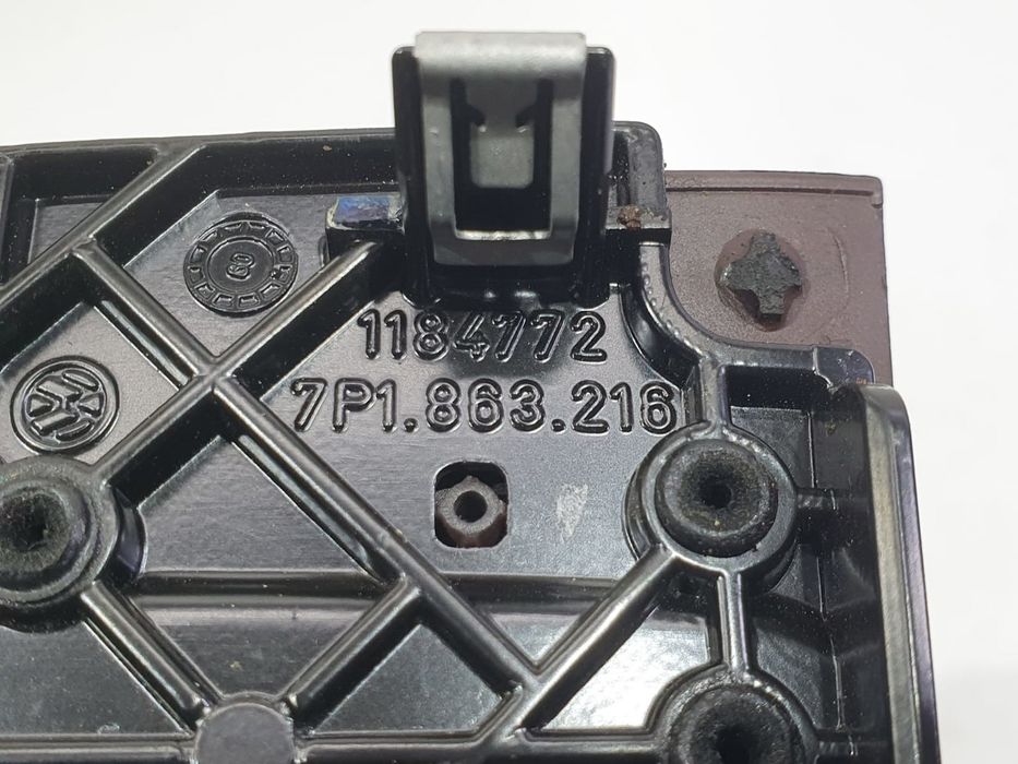 Ornament consola centrala 7p1863216 Volkswagen Touareg 2 (7P) (2010 - 2014) 3.0 tdi CASA
