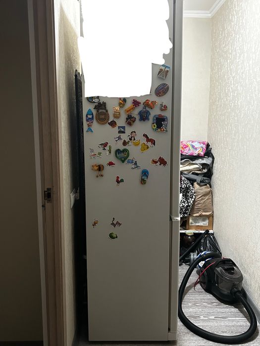 Холодильник атлант, в рабочем состоянии