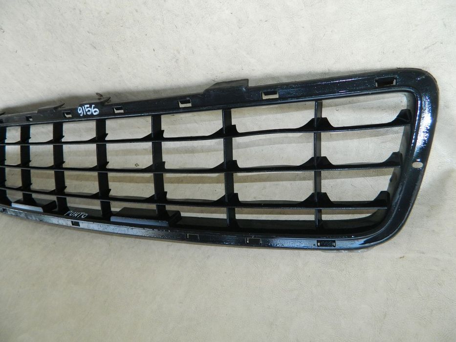 Grila intre proiectoare, Fiat Punto facelift, 2003, 2004, 2005, 2006,, 735320216
