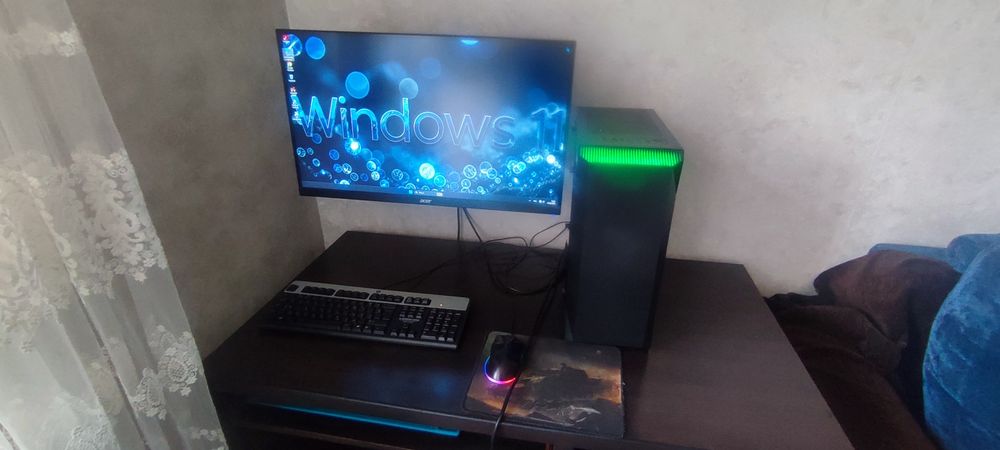 Продам  игровой компьютер