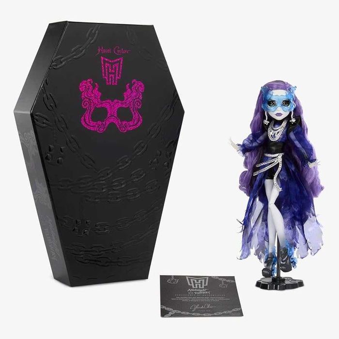 Papusa Monster High Midnight Runway Spectra