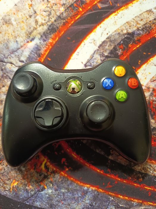Consola Xbox 360 Slim 250 GB HDD