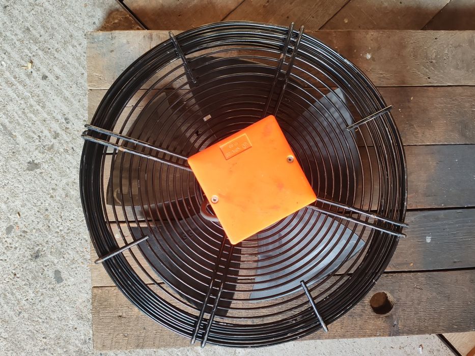 Ventilator axial industrial 350 mm 250 w la 220v 2445m3/h