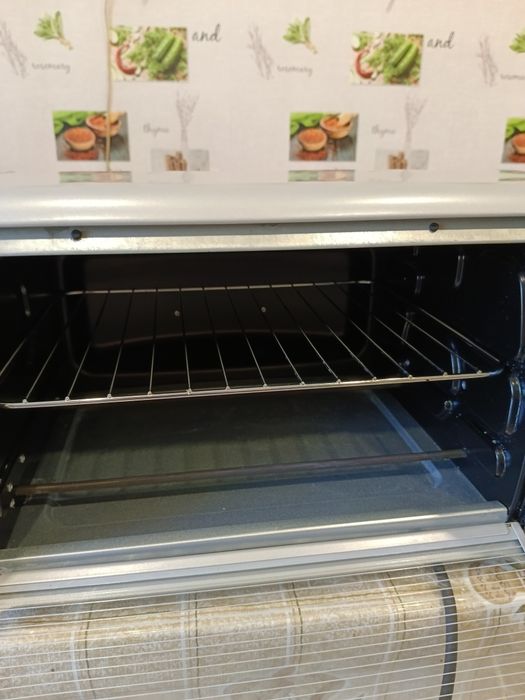 Мини печь Elenberg