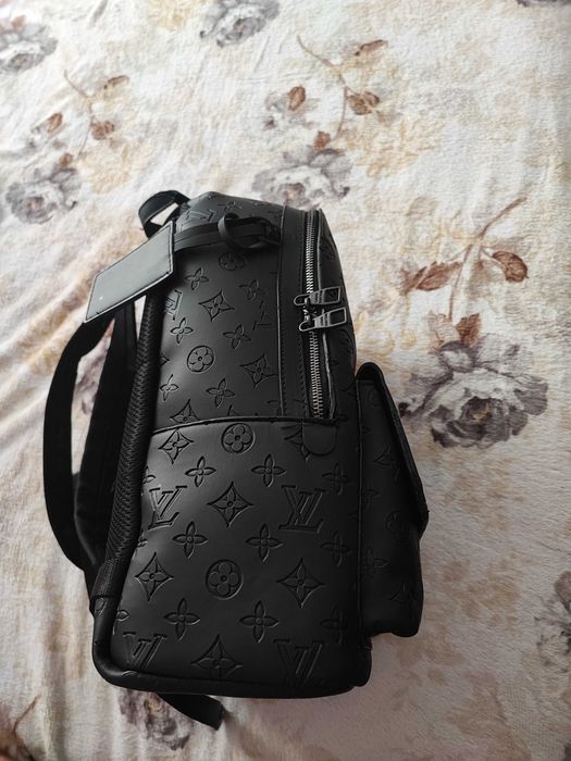 раници louis vuitton aerogram backpack 39х28см