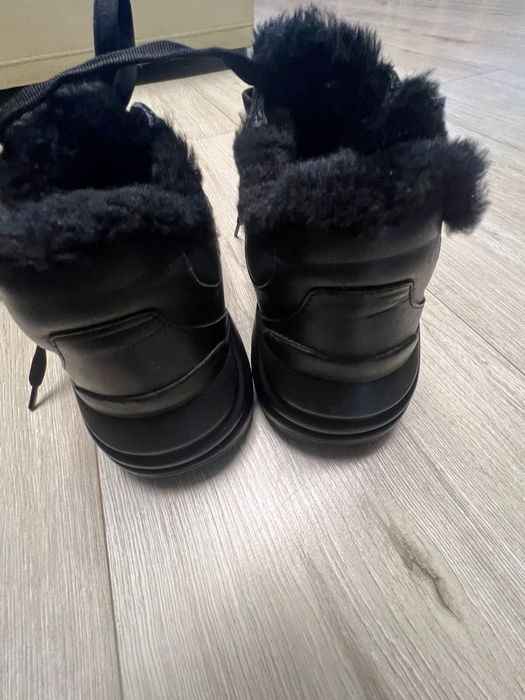 Зимние кроссовки