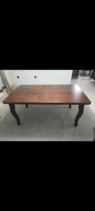 Трапезна кухненска маса